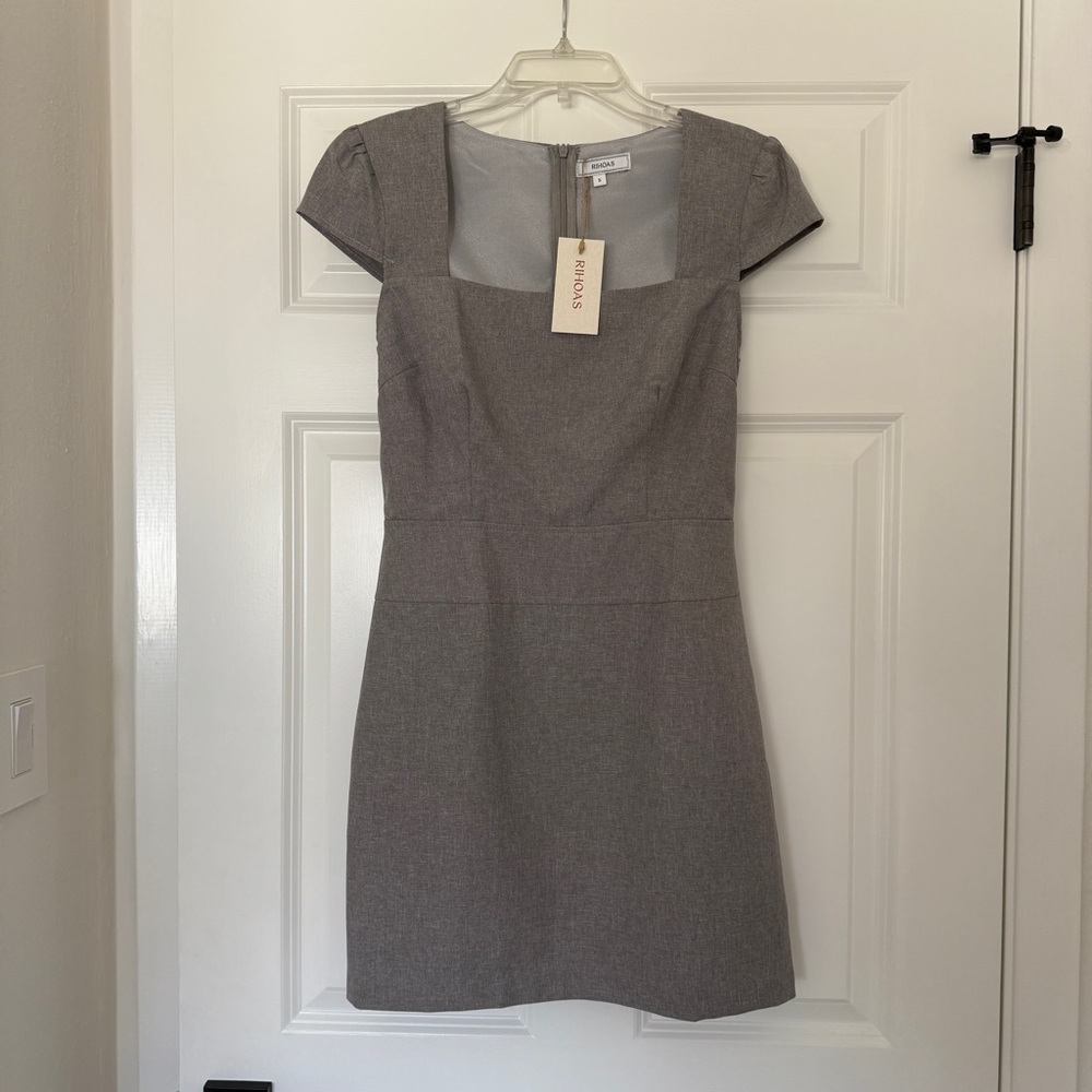 RIHOAS Gray Sheath Mini Dress with Square Neck